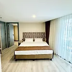 Toprak Hotel