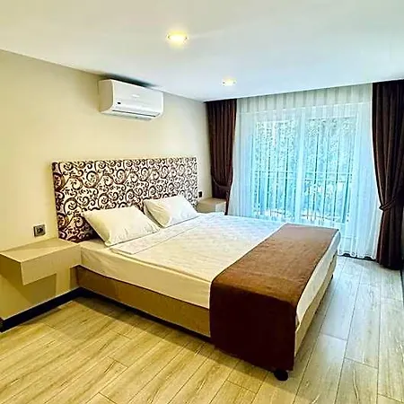 Toprak Hotel 3*