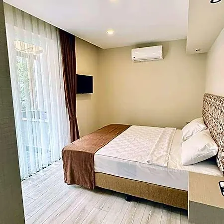 Hotel Toprak
