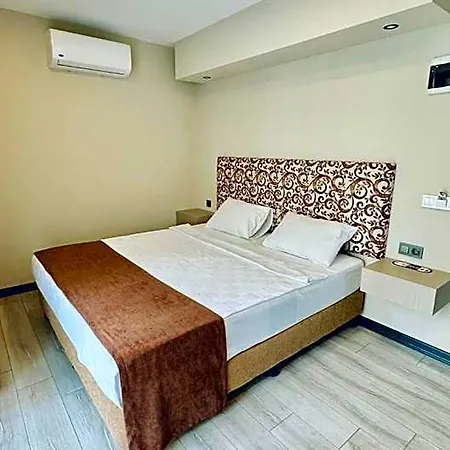 Toprak Hotel 3*