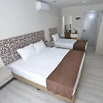Toprak Hotel